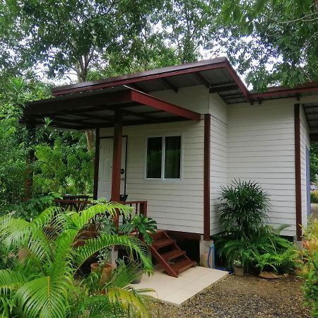 Sameikei Homestay Phrae Exterior foto