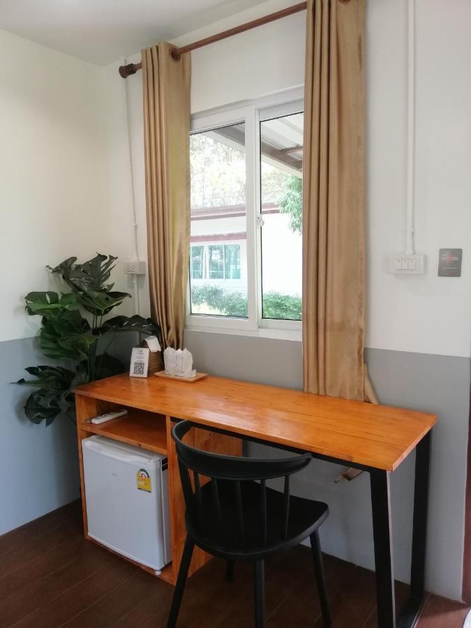 Sameikei Homestay Phrae Exterior foto
