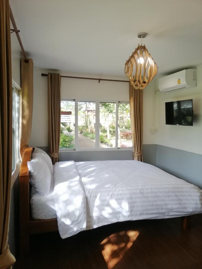 Sameikei Homestay Phrae Exterior foto