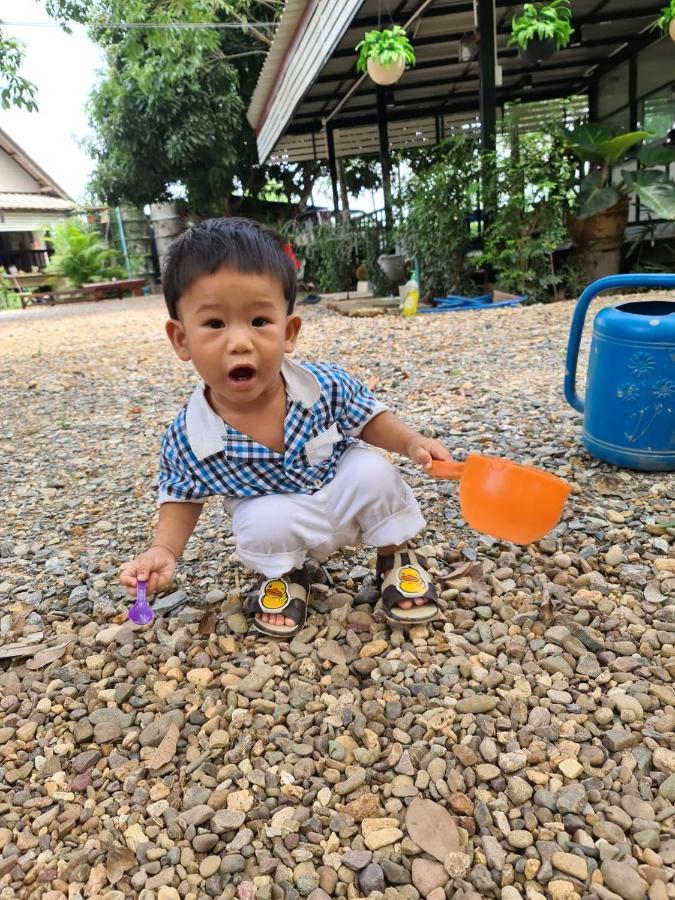 Sameikei Homestay Phrae Exterior foto